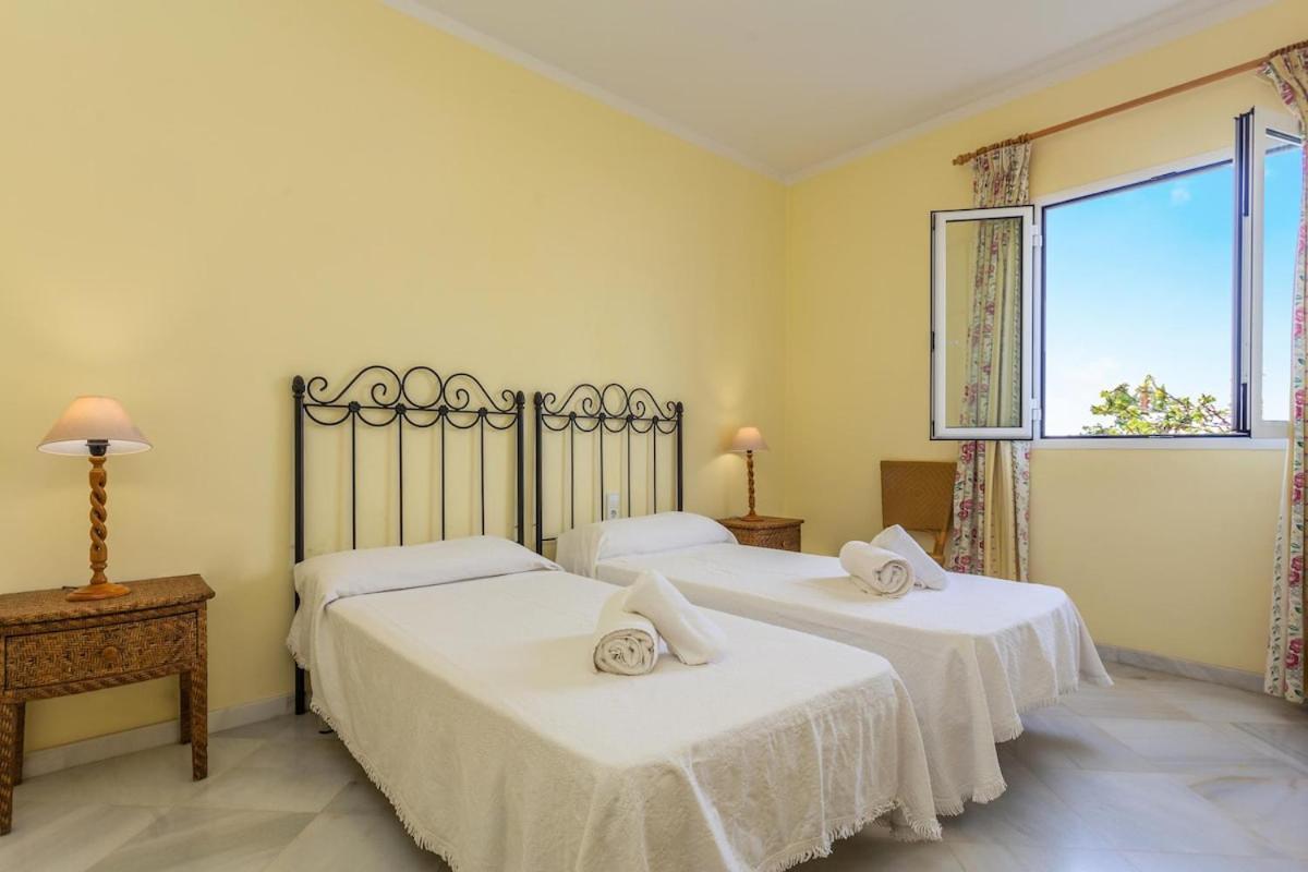 Villa Francisca Са Калета Екстериор снимка